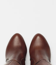 brauner Absatzstiefel top