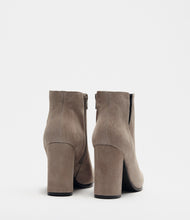 Ankle Boot taupe back