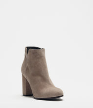Ankle Boot taupe side