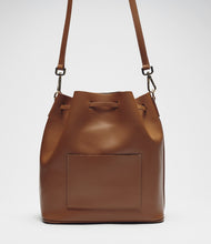 Beuteltasche braun back
