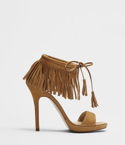 braune Fransen Sandalette