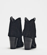 Fransenstiefelette schwarz back