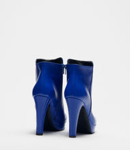 Plateau Stiefelette blau back