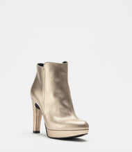 Plateau Stiefelette gold side