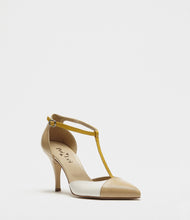 beige Riemchen Pumps