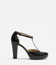T-Strap Pumps schwarz