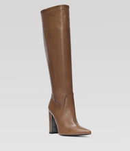 Brauner Langschaftstiefel Clara klassisch