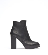 Budapester Stiefelette Agata schwarz