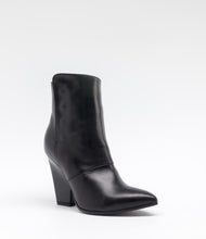 cowboystiefel damen trend stylisch schwarz