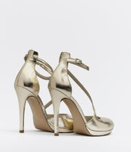 elegante schöne pumps high heels gold