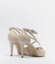 fesselriemchen stiletto schöne peeptoes beige