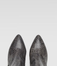 spitze Stiefelette Adriana grau