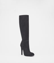 high heels schwarz front