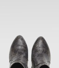 Graue High Heel Stiefelette Patricia extravagant