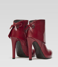 Rote High Heel Stiefelette Sofia feminin