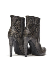 High Heel Stiefelette Patricia grau