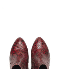 High Heel Stiefelette Patricia rot
