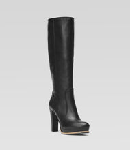 Schwarzer Langschaftstiefel Eva einzigartig