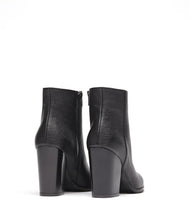 Leder Stiefeletten Sole schwarz