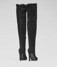 Schwarzer Overkneestiefel Nina feminin