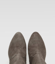 Taupe Overkneestiefel Nina schön