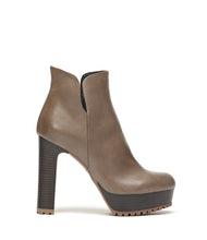 Plateau Stiefelette Aby taupe
