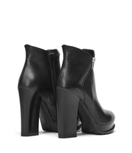 Plateau Stiefelette Emma schwarz