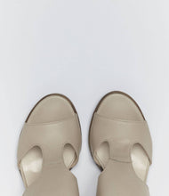 sandalen damen absatz schön graubeige