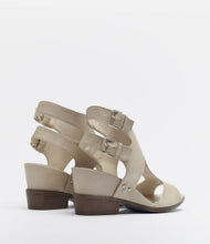 sandalen damen absatz schön graubeige
