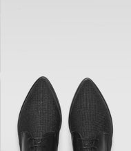 Schwarzer Schnürschuh Alex modisch