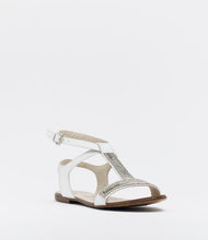 sommerschuhe riemchen trend fashion valeria weiss