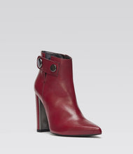 Rote Spitze Stiefelette Marta klassisch