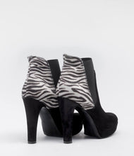 wildleder stiefelette elasteinsatz zebra muster schwarz